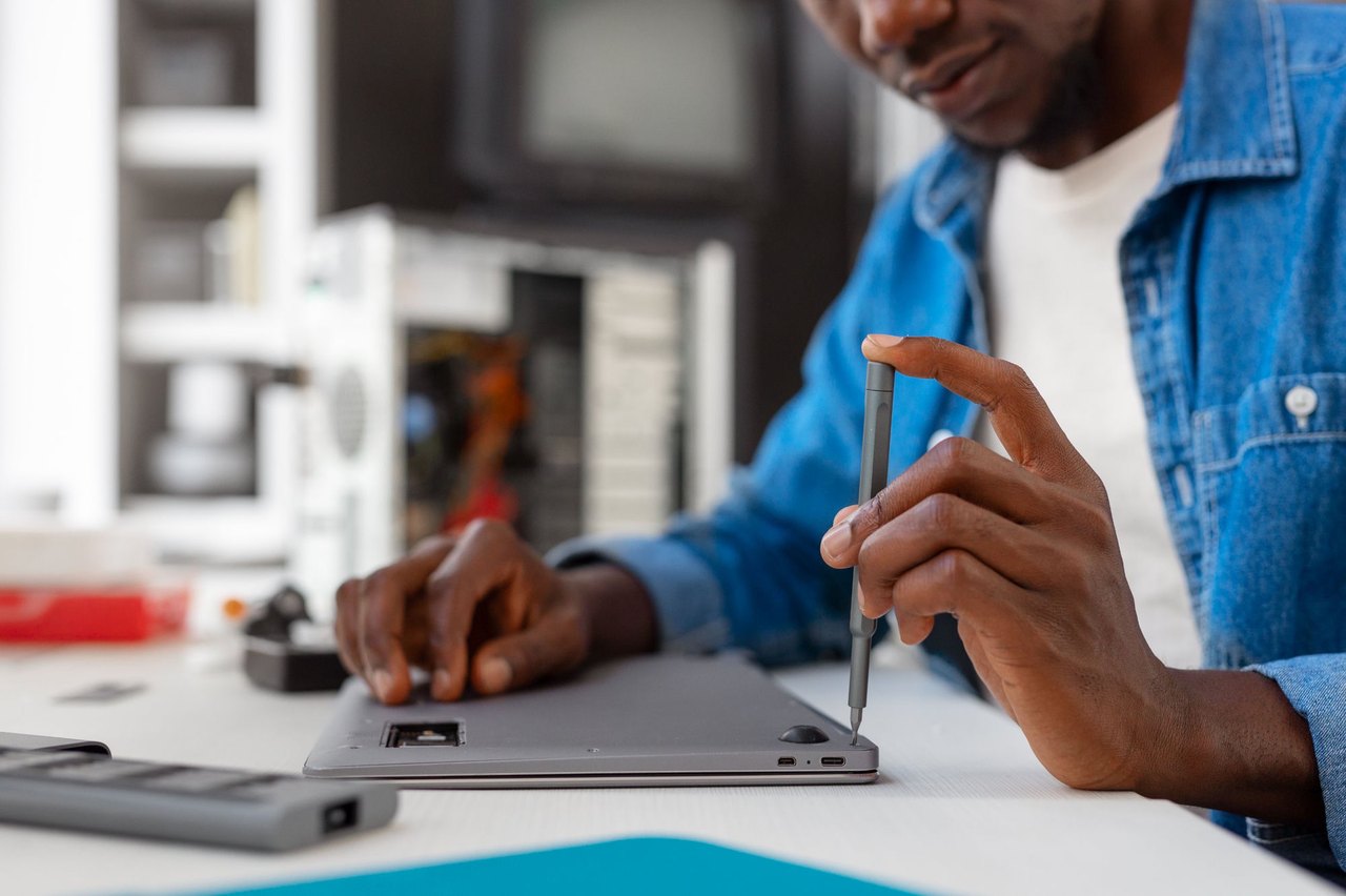 Hardware Installation & Maintenance